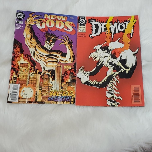 Vintage Bundle 8 Comics Books "DC" Marvel" 1992-1996 - Picture 14 of 15